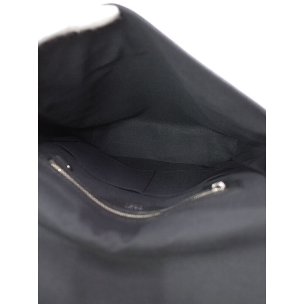Louis Vuitton Milo Bag Taiga Shoulder
